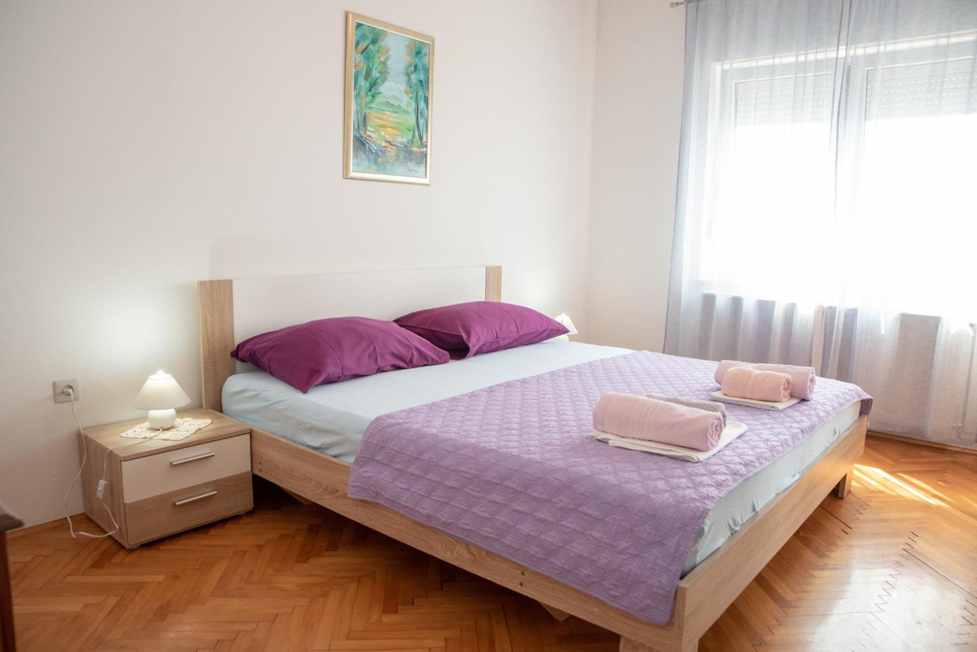 Apartment Silvana Сень Екстер'єр фото